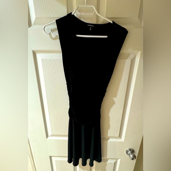 Le chateau dress - Picture 2 of 3